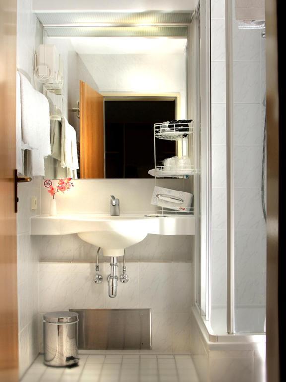 Hotel Bartholomaeus Zeitlarn Dış mekan fotoğraf